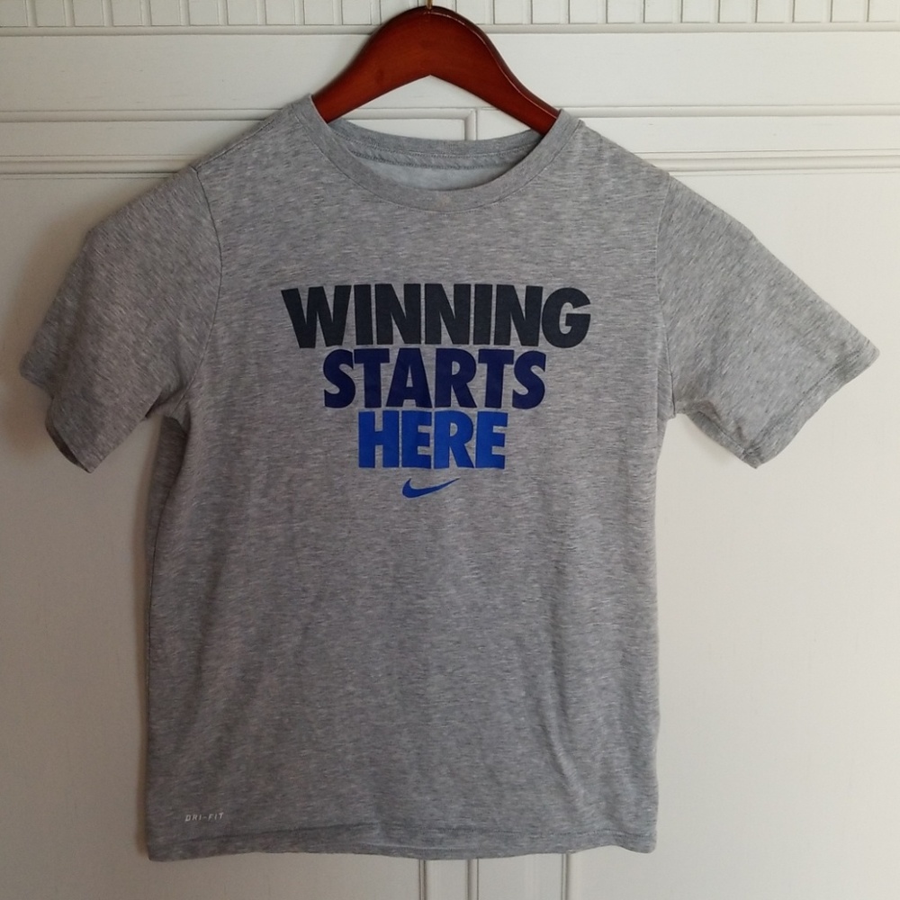 Nike dri-fit tee